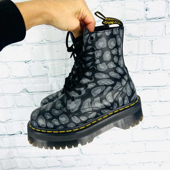 🚫SOLD!🚫NWOT |•DR. MARTENS•| JADON Black & Grey Cheetah Print Boots - Picture 3 of 15